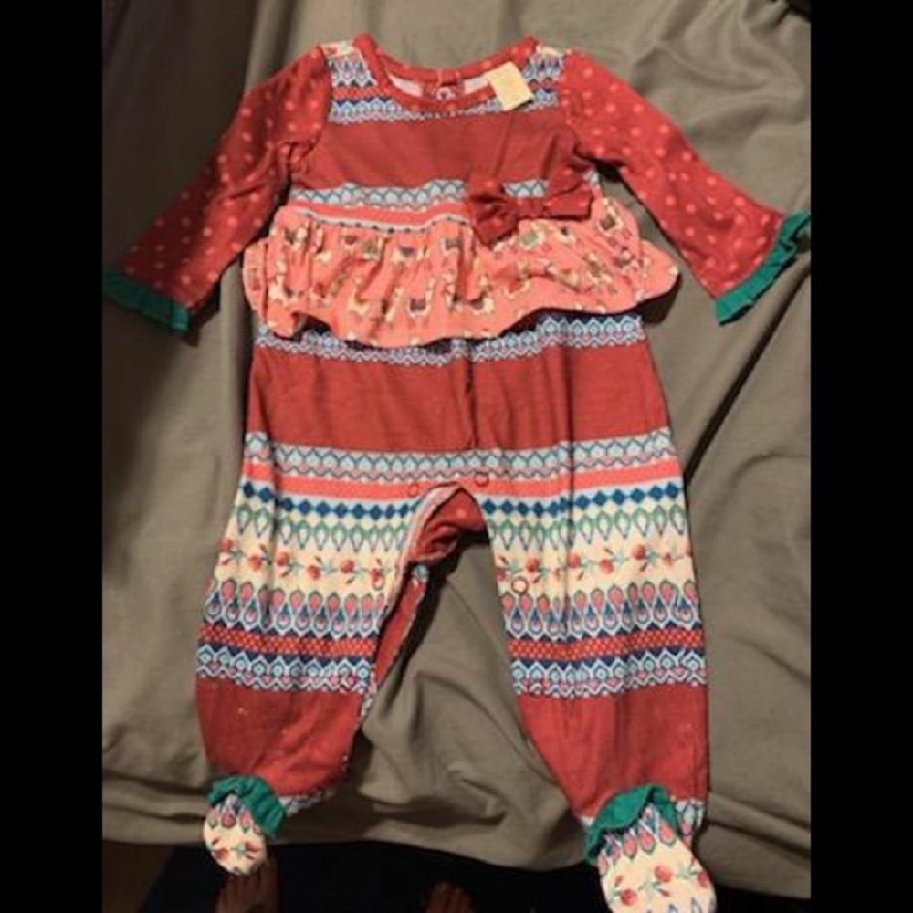 Matilda Jane 3-6 month footed outfit/pajama?